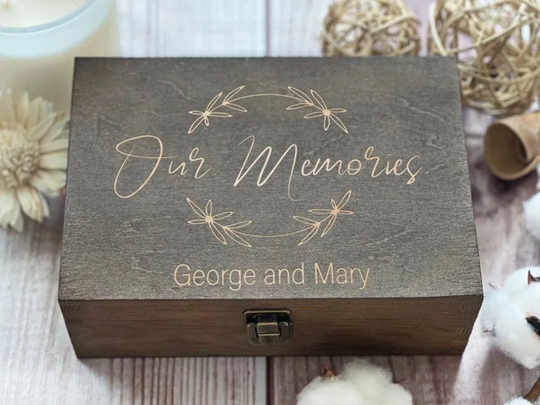 Boîte souvenir mariage bois gravée