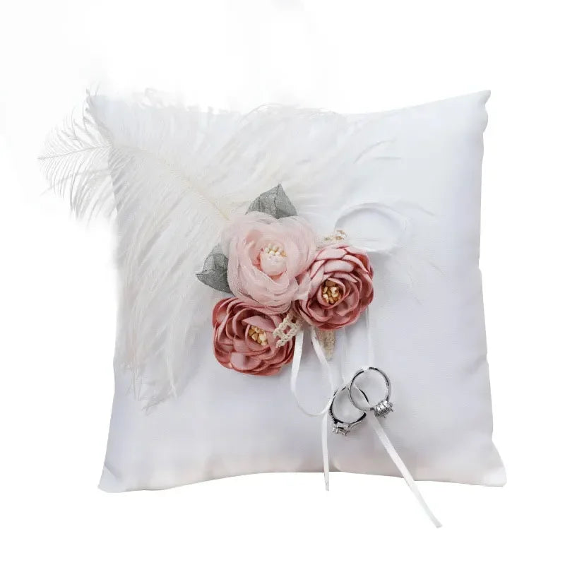 Coussin alliance perles et ruban