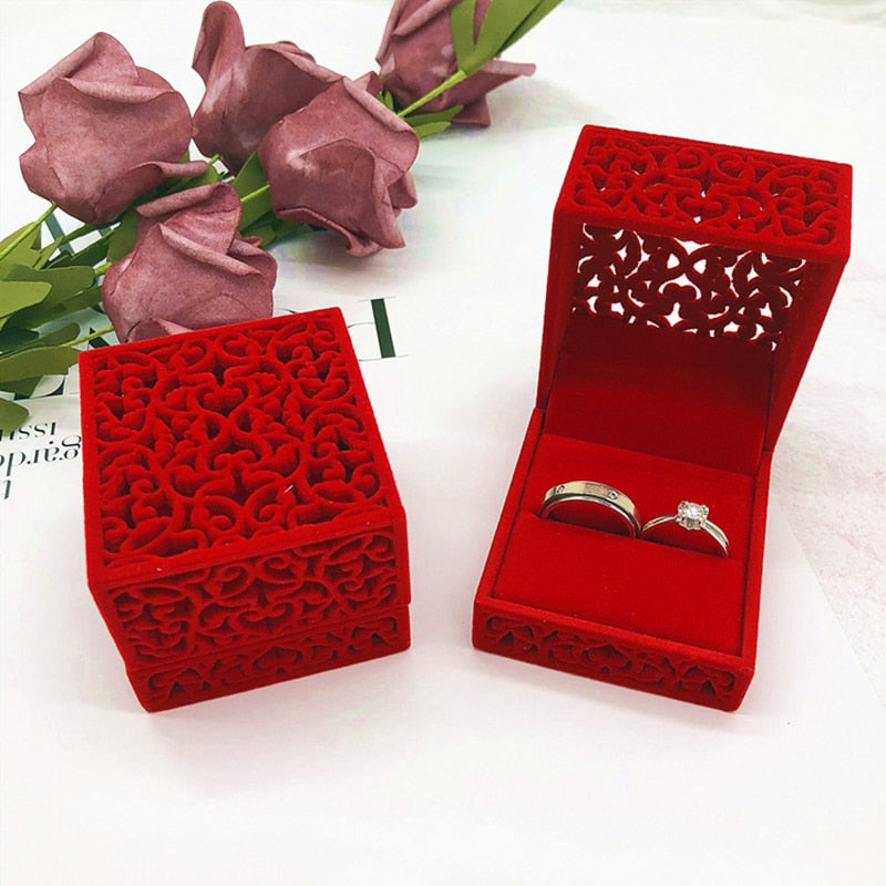 Boite alliance velours rouge