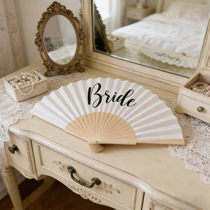 Éventail mariage blanc pour la mariée