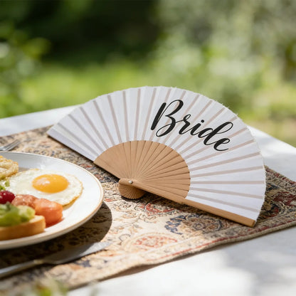 Éventail mariage blanc pour la mariée