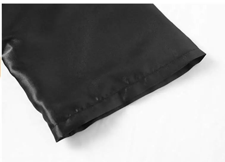 Peignoir Satin Noir Lettrage Argenté — vue 6
