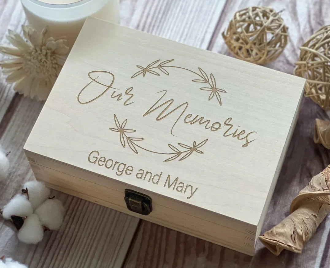 Boîte souvenir mariage bois gravée