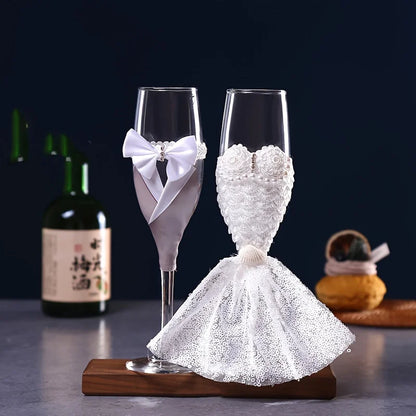 Flûtes champagne mariage robe et costume