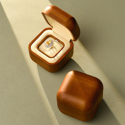 Boîte Alliance Bois Beige Demande