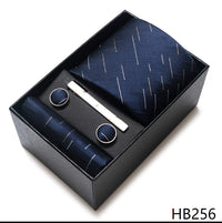 Coffret Cravate Mariage Homme Pochette et Boutons de Manchette — Marine Traits Argentés