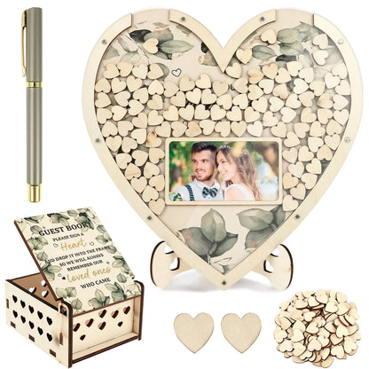 Livre d'or mariage original cœurs en bois