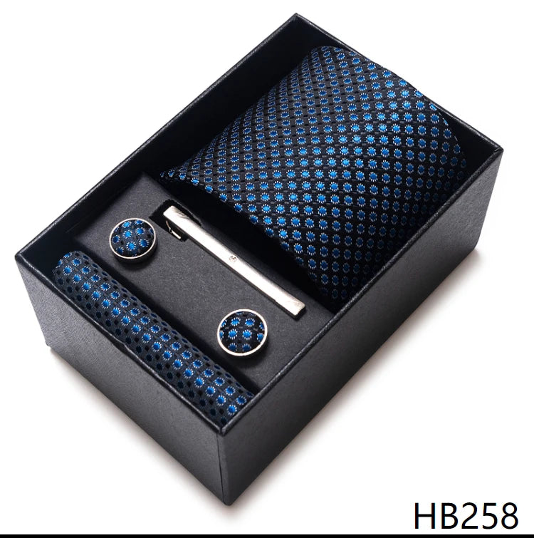 Coffret Cravate Mariage Homme Pochette et Boutons de Manchette