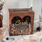 Urne mariage bois cœur et fleurs gravées