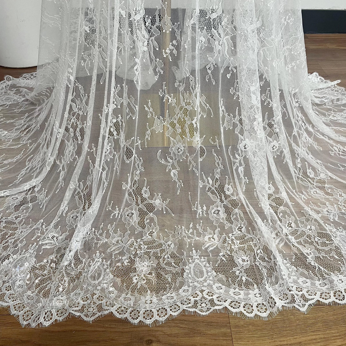 Traîne Amovible Mariée Dentelle Florale