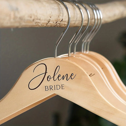 Cintre en Bois Personnalisé Mariage