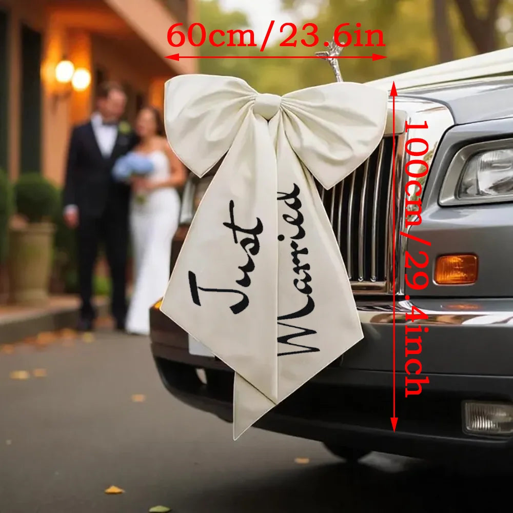 Grand Nœud Décoration Voiture Mariage — vue 2