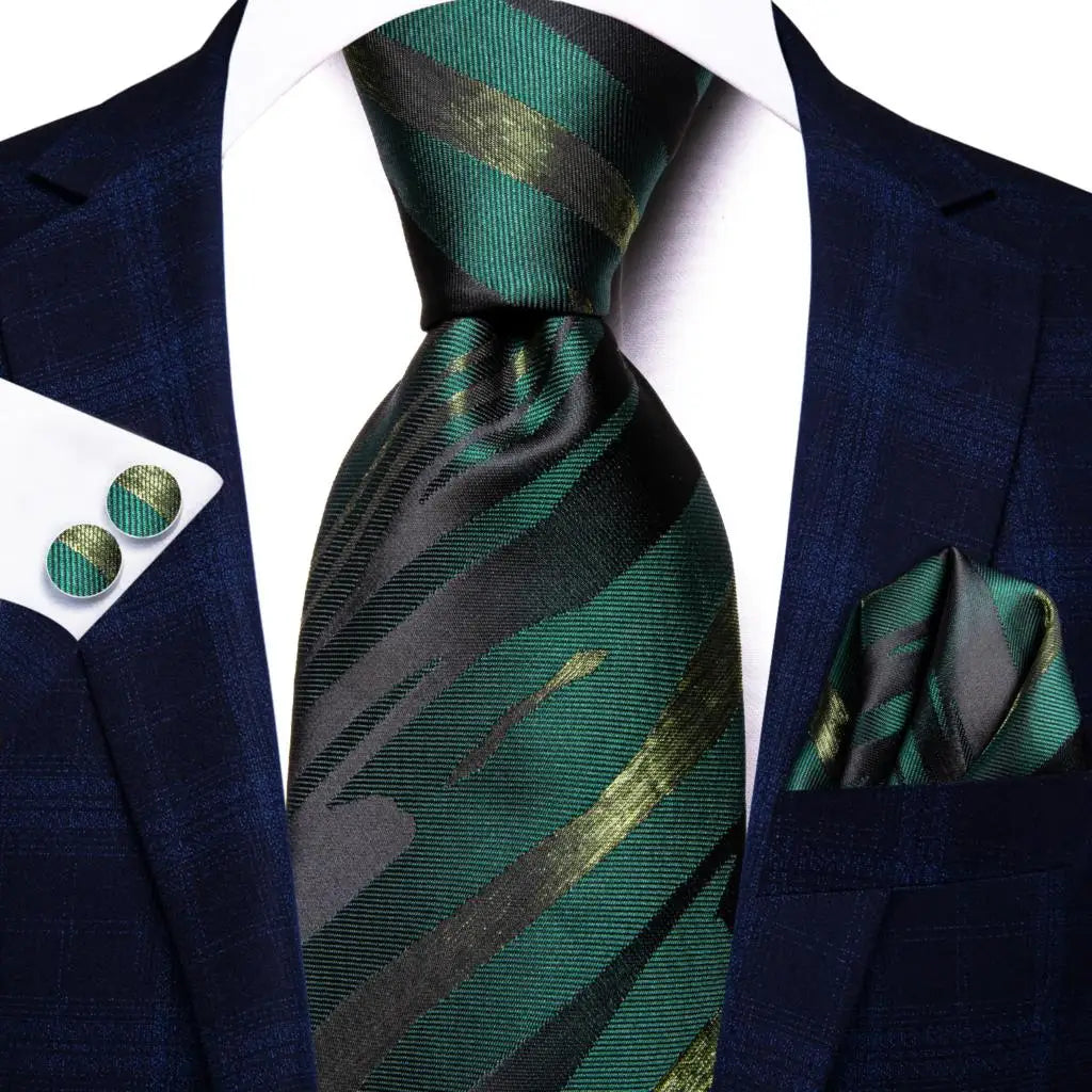 Coffret Cravate Mariage Homme avec Pochette et Manchettes