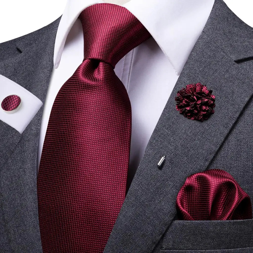 Cravate Mariage Bordeaux et Pochette