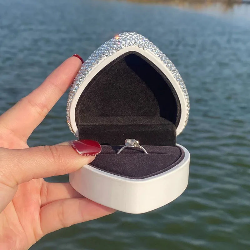 Luxury Proposal Ring Box Diamond Studded LED Ring Boxes Wedding Rings Packaging Box Women's Jewelry Storage Display Boxes