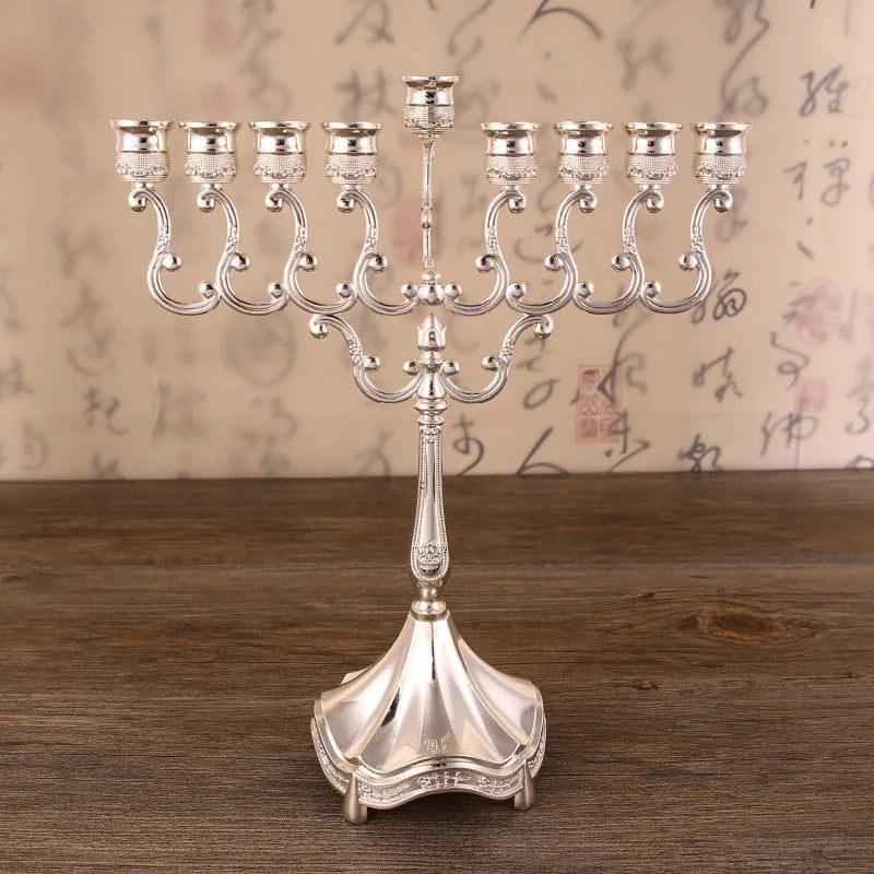 Chandelier en métal pour table d'honneur — vue 7
