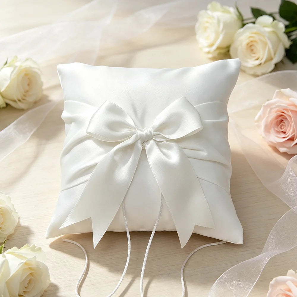 Coussin alliances bandeau satin blanc — vue 4