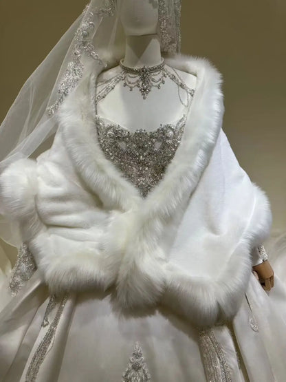 Cape et étole mariée d'hiver