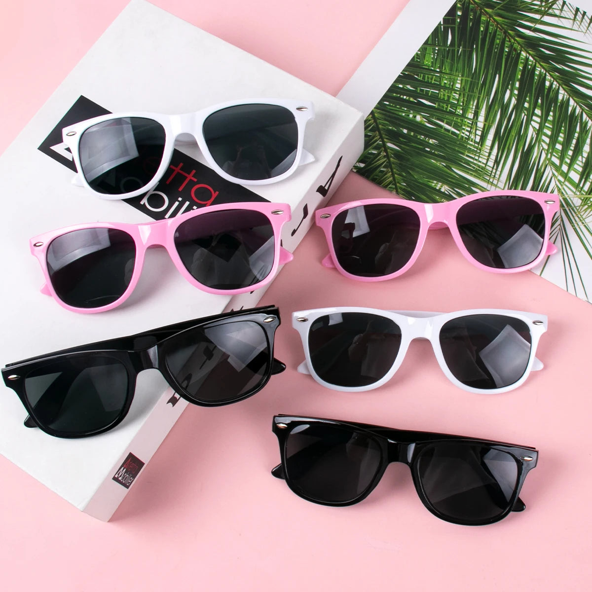Lunettes de soleil EVG en lot