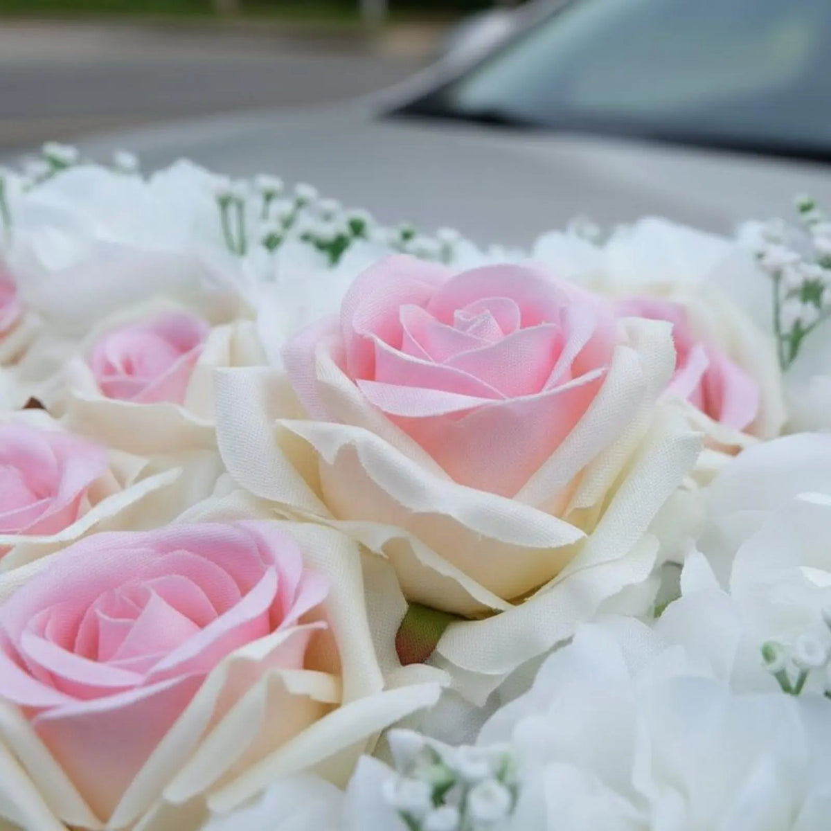 Décoration Voiture Mariage Cœur de Roses — vue 2