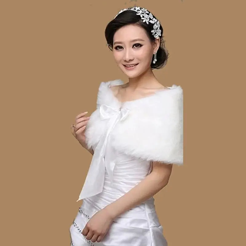 Étole Mariée Fausse Fourrure à Nœud