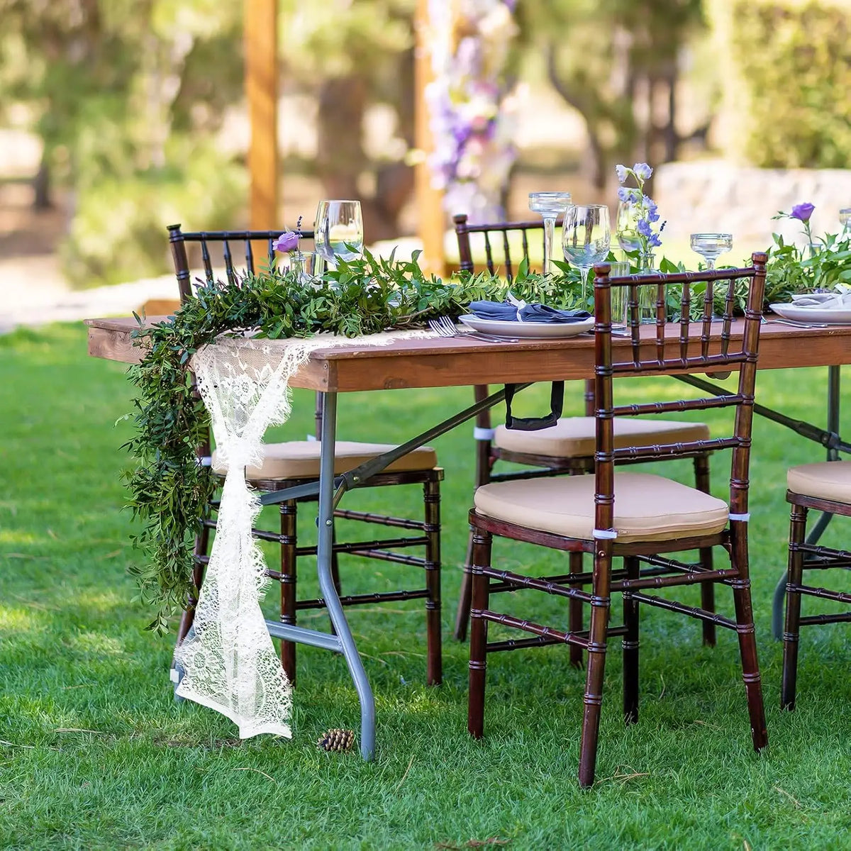 Chemin de table mariage en dentelle — vue 4
