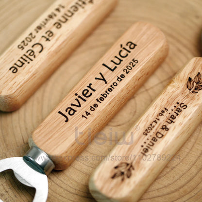 Cadeau invité mariage décapsuleur bois gravé — vue 5