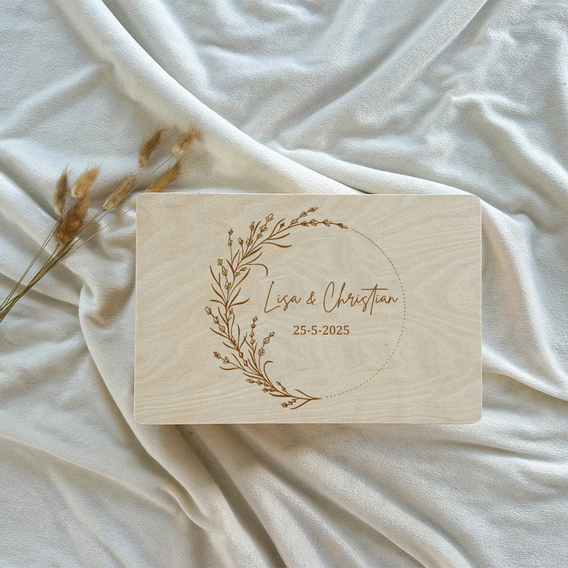 Boîte souvenir mariage bois personnalisée — vue 4