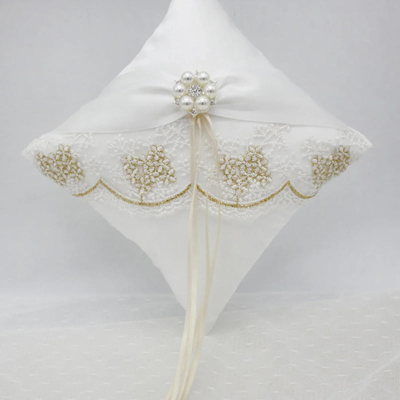 Coussin alliance perles et ruban — vue 2