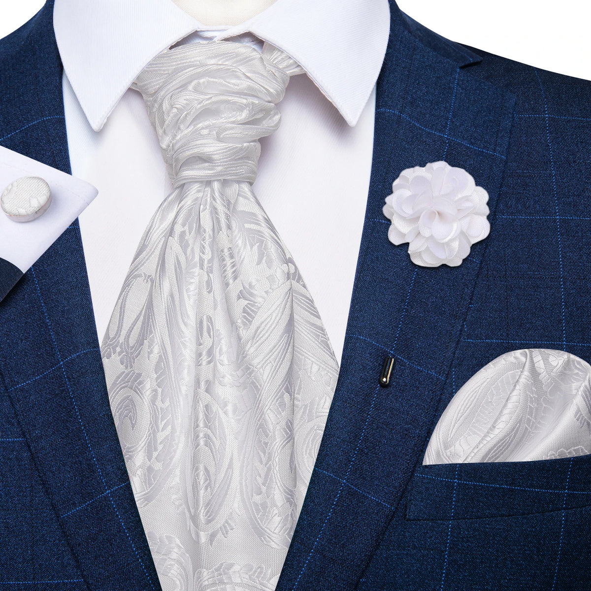 Cravate mariage lavallière cachemire et pochette — vue 8