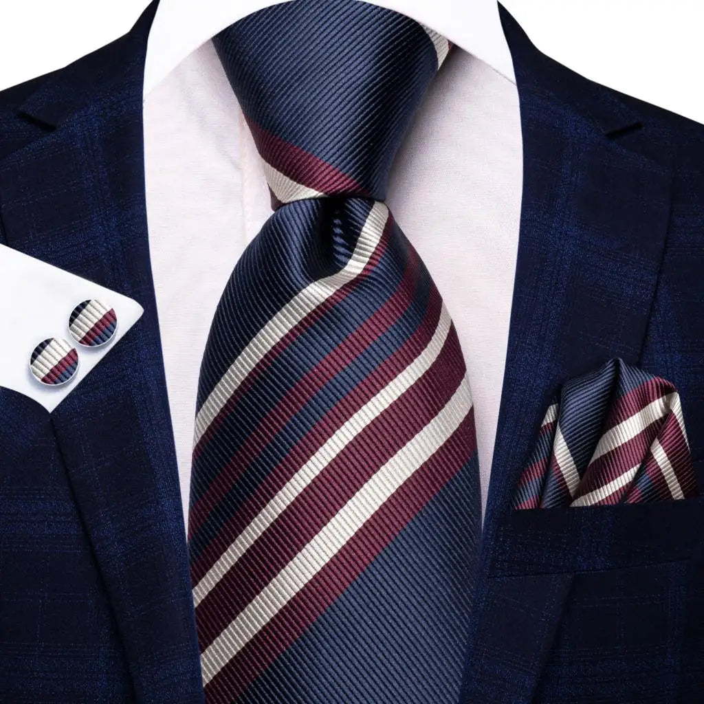 Coffret Cravate Mariage Homme avec Pochette et Manchettes