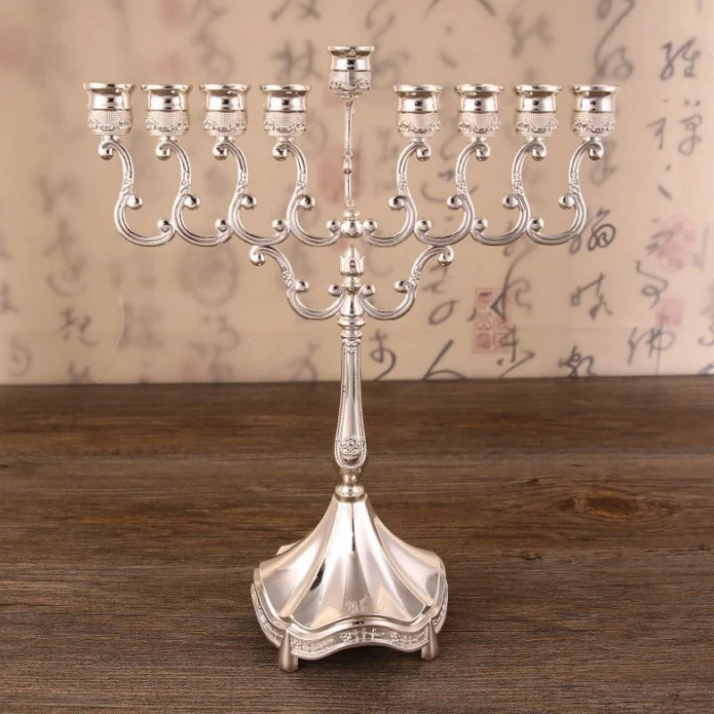 Chandelier en métal pour table d'honneur — vue 4