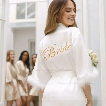 Peignoir Mariée Court Satin Plumes