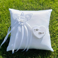 Coussin alliance satin blanc écrin cœur