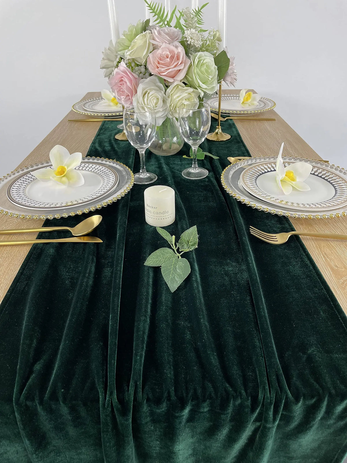Chemin de table mariage en velours — vue 5