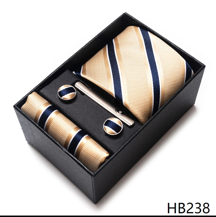 Coffret Cravate Mariage Homme Pochette et Boutons de Manchette