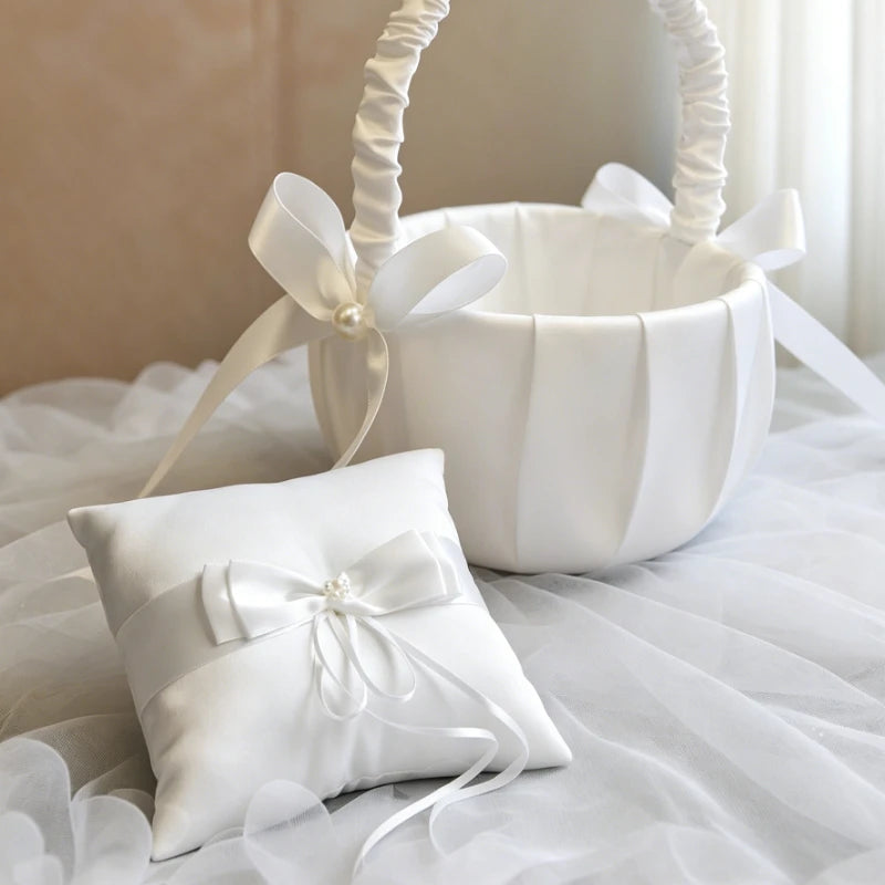 Coussin alliance satin et panier fleurs — vue 5