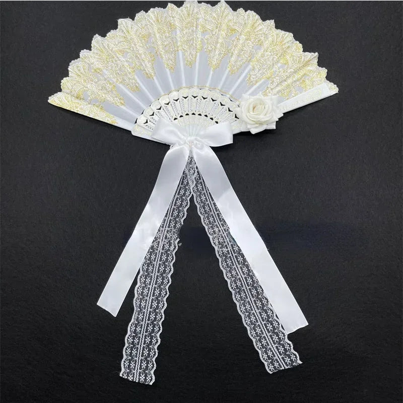 Éventail dentelle mariage invités