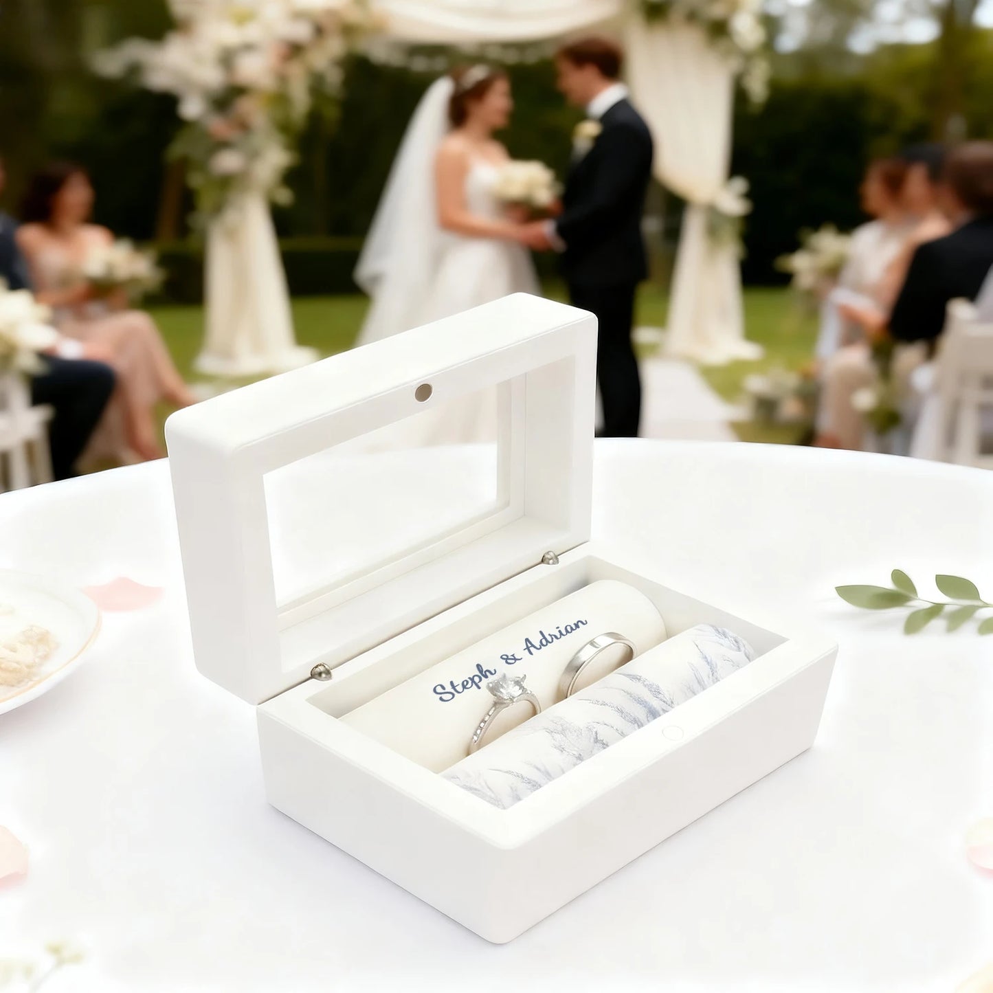 Boîte à alliance bois blanc personnalisée mariage