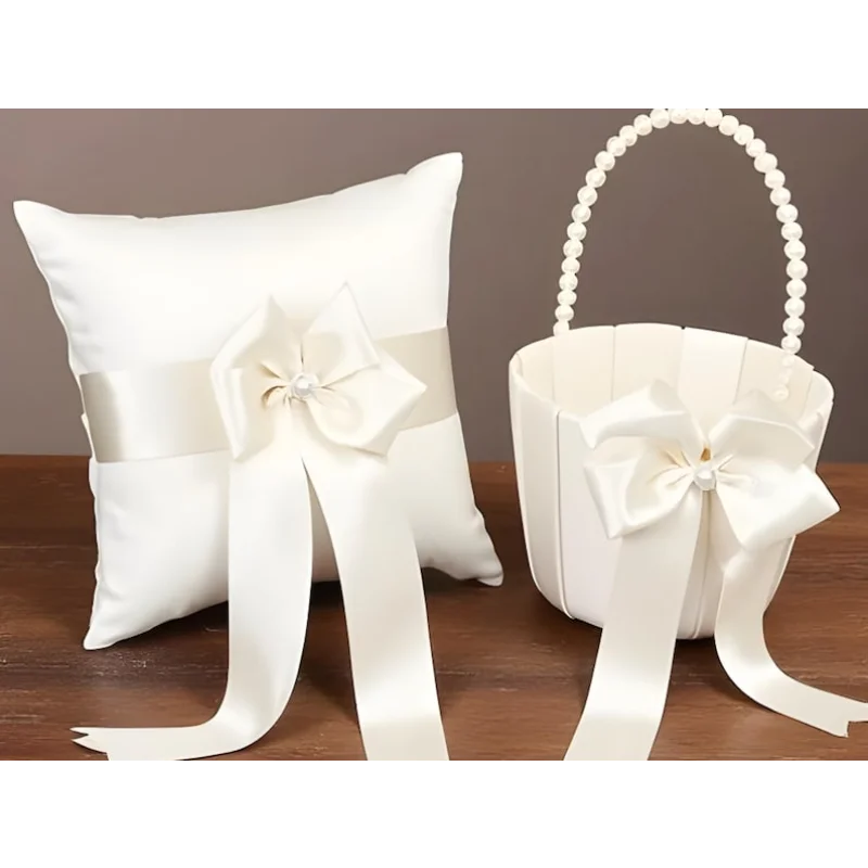 Coussin alliances nœud ivoire et panier — vue 3