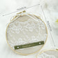 Coussin alliance monogramme doré tulle