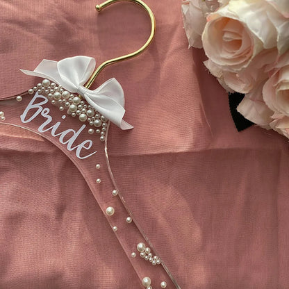 Cintre de mariée acrylique à perles
