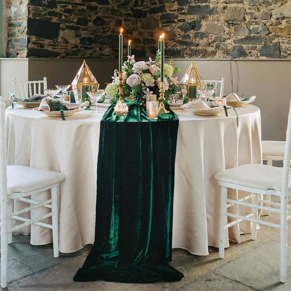 Chemin de table mariage en velours