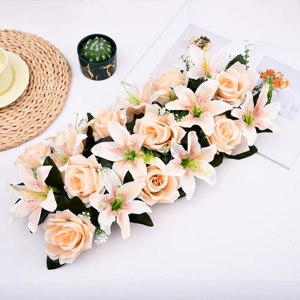Rangée Roses et Lys Arche Mariage — vue 17
