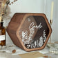 Urne mariage bois hexagonale fleurie