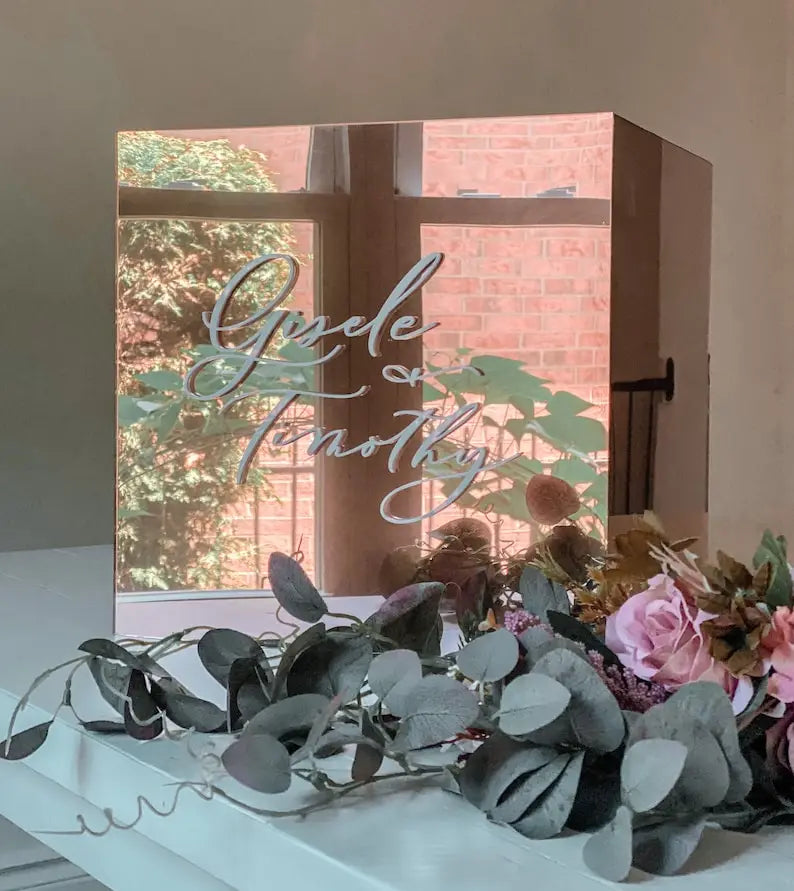 Urne mariage personnalisée acrylique transparente