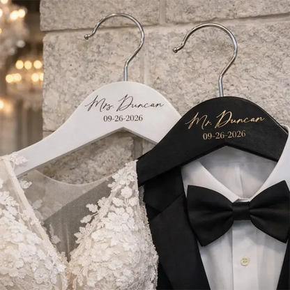 Cintre Personnalisé Mariage Noir ou Blanc