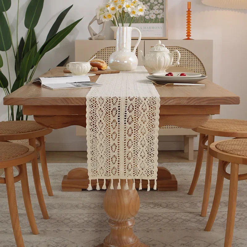 Chemin de Table Crochet Franges