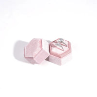 Écrin alliance hexagonal en velours — vue 6