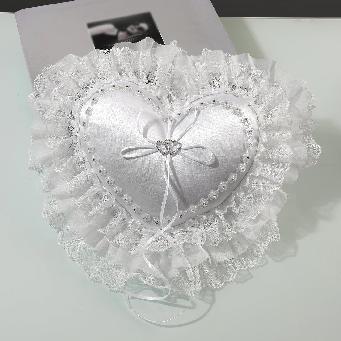 Coussin Alliance Cœur Dentelle Romantique